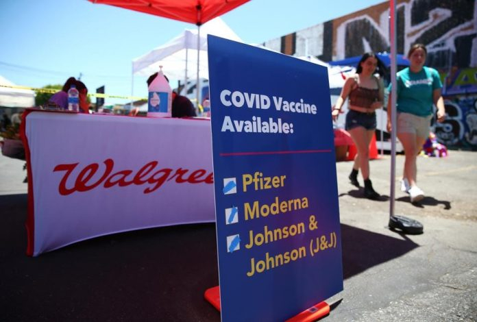 Walgreens Moderna Booster Near Me How To Schedule Your COVID Vaccine  - Moderna Vaccine Shot Schedule